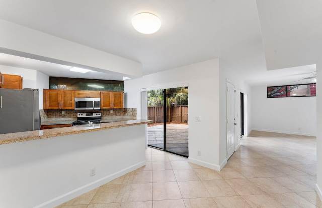 8195 SEVERN Drive Gallery 2