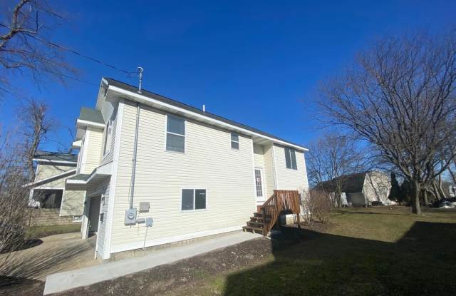 235 North State Street - 235 North State Street, Zeeland, MI 49464