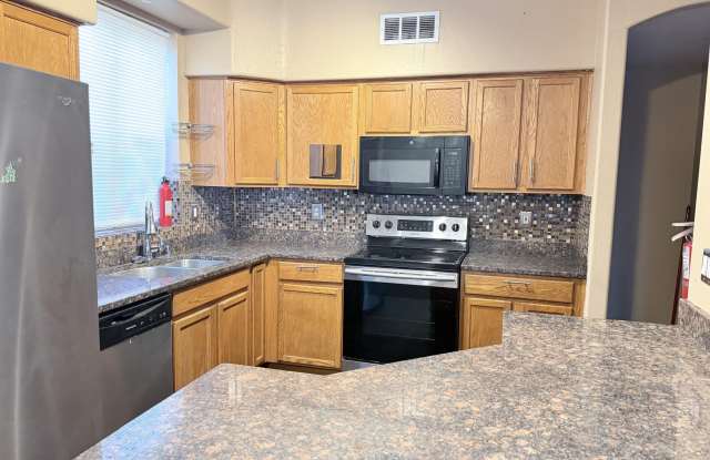 3133 E KRISTAL Way Gallery 1