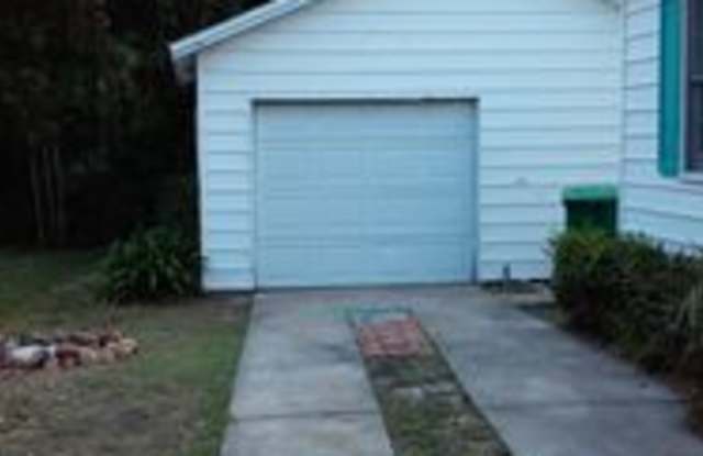 162 Daytona Avenue Gallery 4