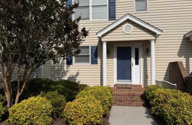 3 Bedroom || 3.5 Bathroom - Lakefront Townhome photos photos 3 Bedroom || 3.5 Bathroom - Lakefront Townhome photos photos