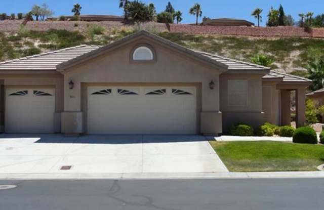 *** $500 off first month's rent if you move in by July 10th *** Gated Community age restricted to 55 and older Single Family Unfurnished Home photos photos
