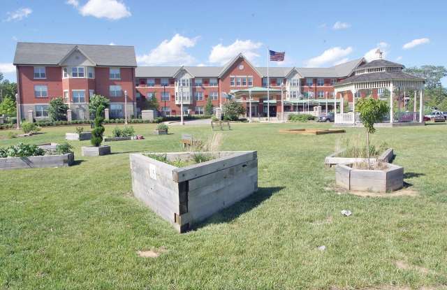 McCormack House at Forest Park SE - Senior Living Gallery 4