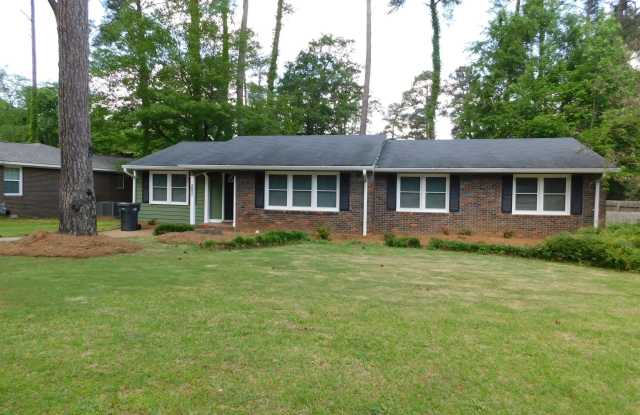 2921 Stratford Drive Gallery 1