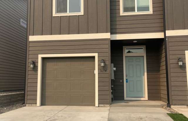 3 Bedroom 2.5 Bathroom Townhome photos photos