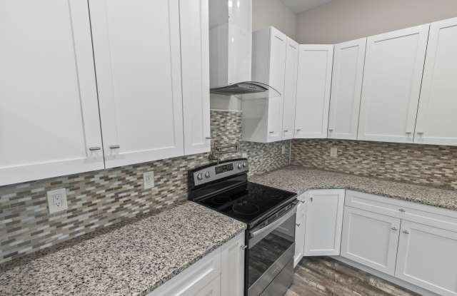 7 Untermeyer Place - A Gallery 3