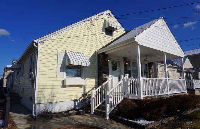 205 N Essex Ave photos photos