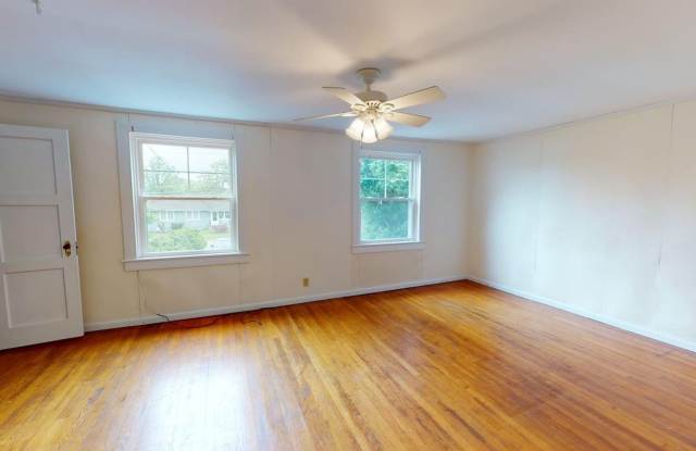 Crozet One Bedroom! photos photos