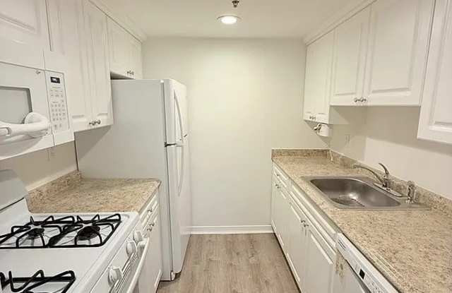34 Bay Ridge Ave Apt 1C photos photos