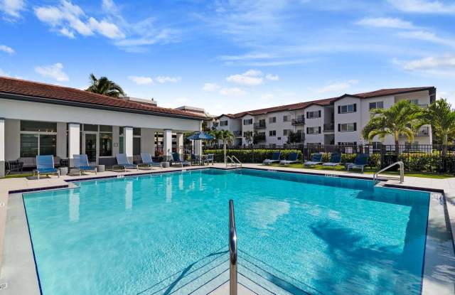 Windsor Biscayne Shores Gallery 2