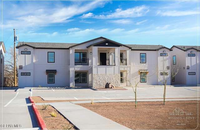 10680 Horn Circle unit: 5 photos photos