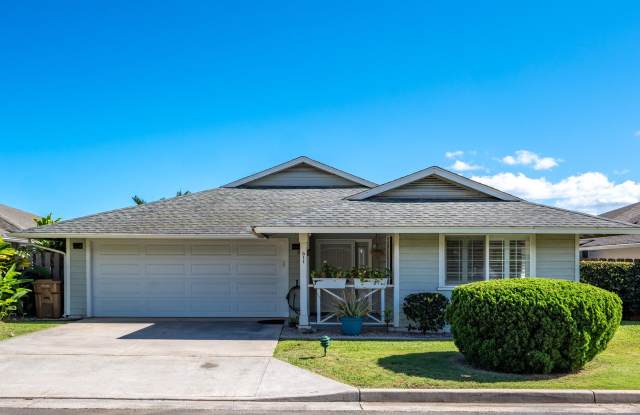 Beautiful 3 bed/2 Bath Home in Wailuku w/ Ocean View and a 2 Car Garage! photos photos