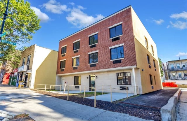 840 Morris Park Avenue - 840 Morris Park Ave, Bronx, NY 10462