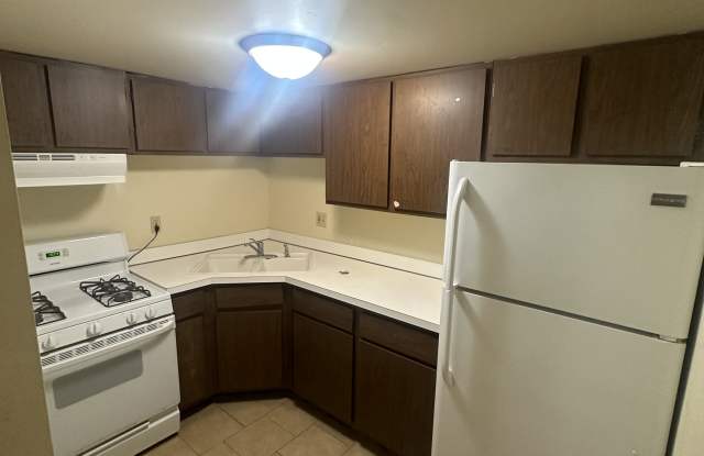 220 Wildwood Rd photos photos