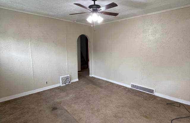 1031 Pleasant Ave - 1031 Pleasant Avenue, Port Vue, PA 15133