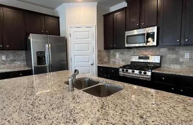 2992 Cherry Laurel Lane Gallery 4