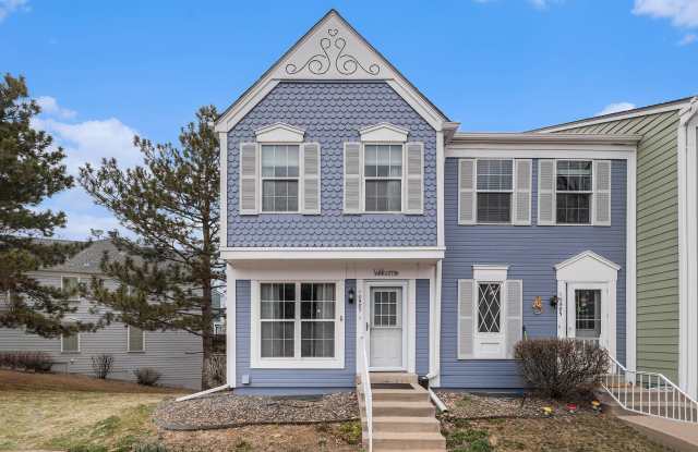 3 Bedroom 2 Bathroom End Unit Townhome! photos photos