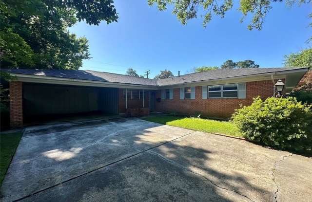 2011 Audubon Place photos photos