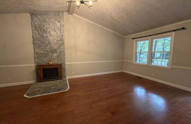1121 Santa Fe Trail Gallery 3