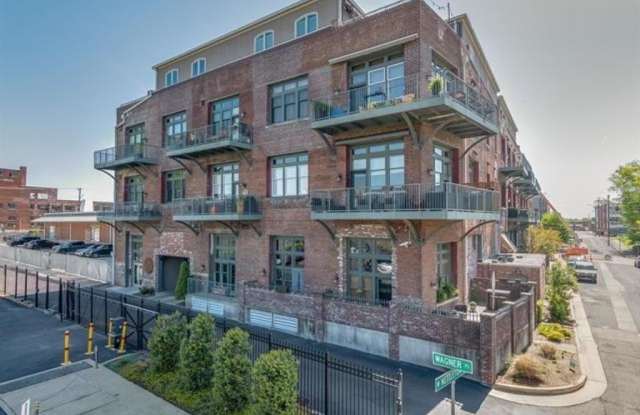 435 S FRONT St photos photos