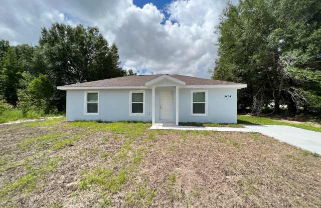 Lovely 3 Bedroom, 2 Bathroom Home in Ocala!! photos photos