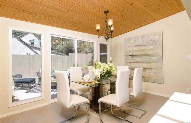 3634 Dixie Canyon Avenue Gallery 4