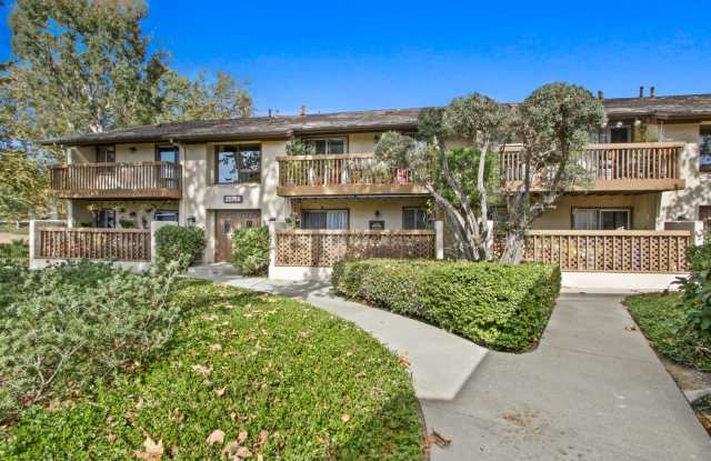 Beautifully Rehabbed Mission Viejo Condo Next To Everything - 25769 Marguerite Parkway, Mission Viejo, CA 92692