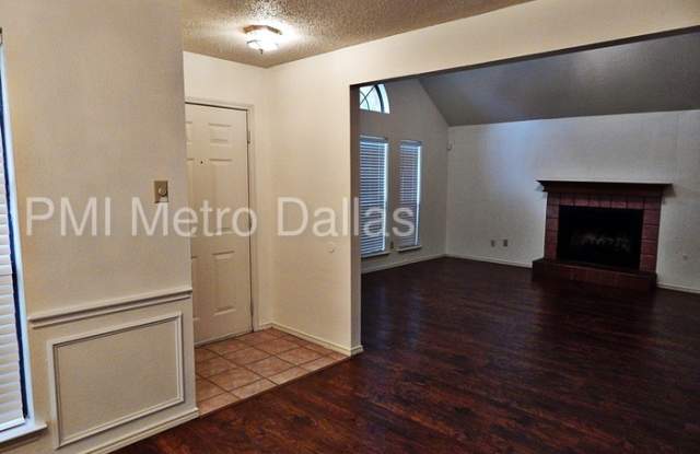 2132 Meadow Way Court Gallery 2