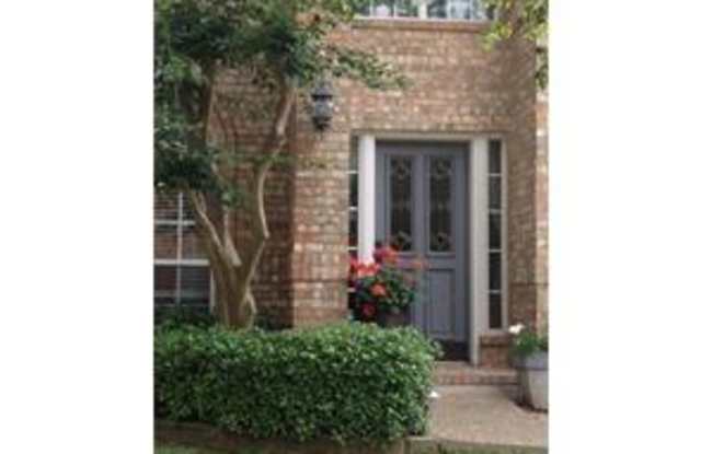 3756 Woodshadow Lane Gallery 3