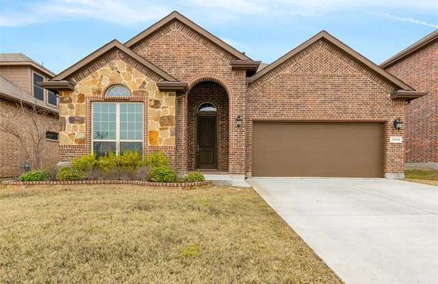 3816 Gennaker Drive - 3816 Gennaker Drive, Denton, TX 76210