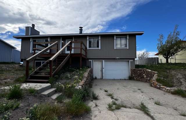 1040 Jade Drive - 1040 Jade Drive, Hanna, WY 82327