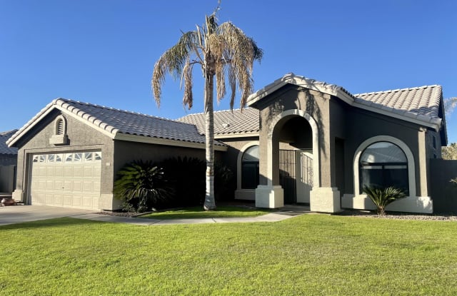 2422 E REMINGTON Place - 2422 East Remington Place, Chandler, AZ 85286
