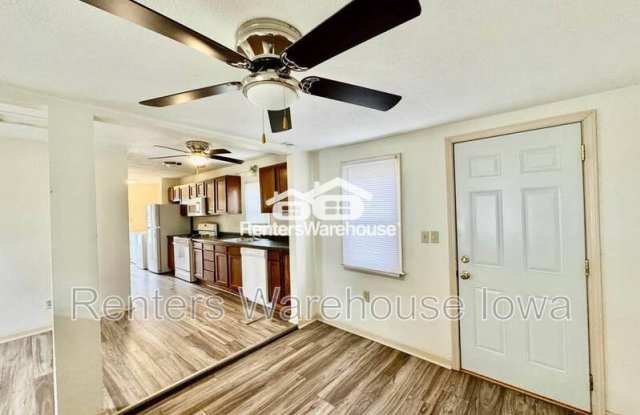 703 Prairie Street photos photos