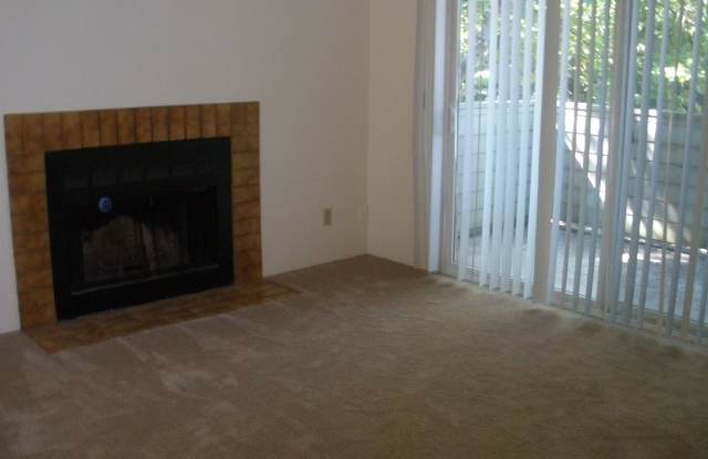 Kirkland/Juanita Condo - Cambridge Place Gallery 4