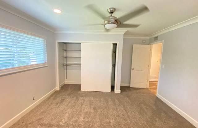 Gorgeous 3 bedroom 2 bath single family house in Old Town Orange, coming soon! photos photos