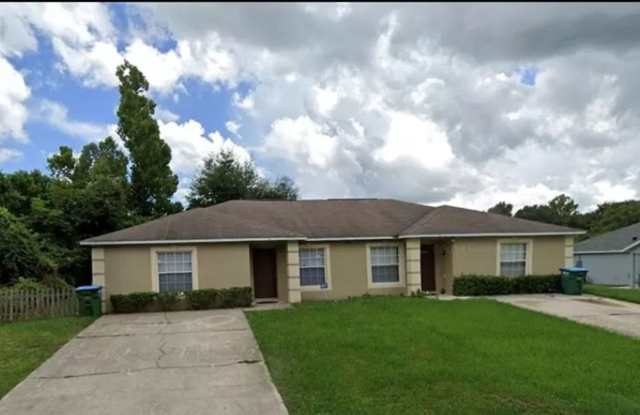 CUTE! 3 BEDROOM / 2 BATH - HALF DUPLEX (DELTONA) photos photos