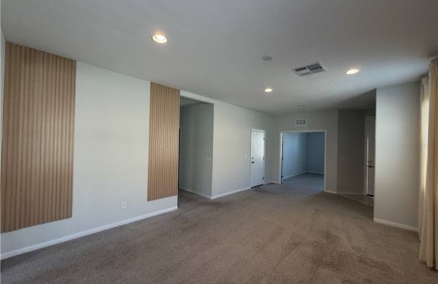 5814 Steinbeck Valley Street Gallery 4