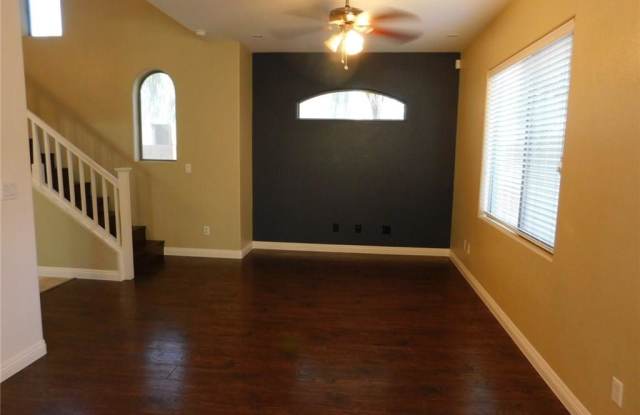 771 EASTER LILY Place Gallery 3