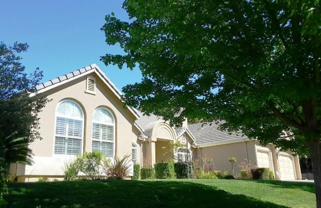 1567 Serafix Rd - 1567 Serafix Road, Alamo, CA 94507