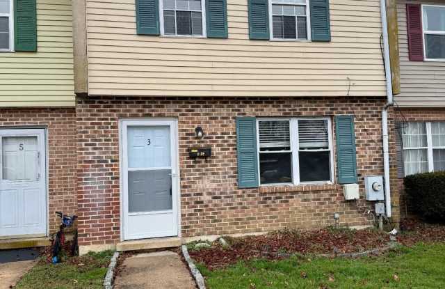 3 DUNSMORE Road photos photos