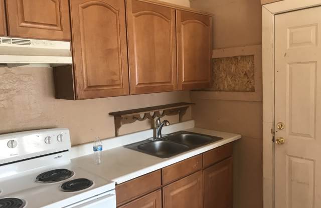Phoenix 1 Bedroom Unit Gallery 4