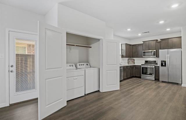3911 Nature Court Gallery 4