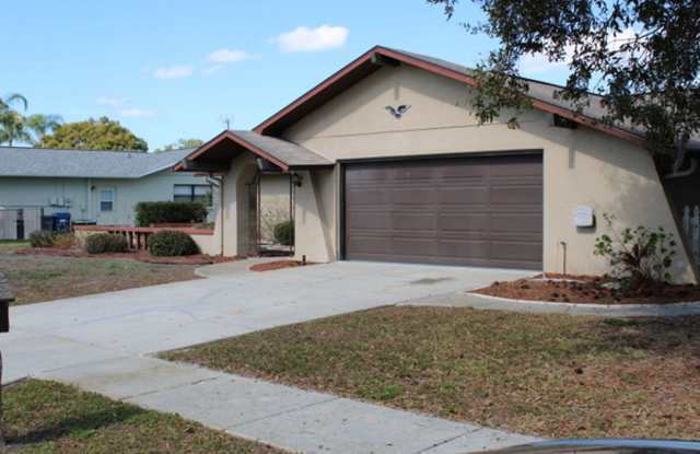 Updated 3 bedroom 2 bath in Greenbrook Estates photos photos