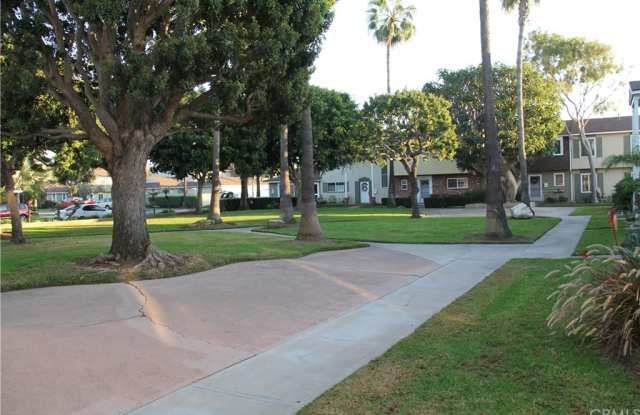 8126 Ridgefield Drive Gallery 2