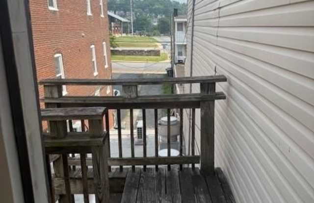 234 E LINCOLN Highway unit: 3 - 234 Lincoln Highway East, Coatesville, PA 19320