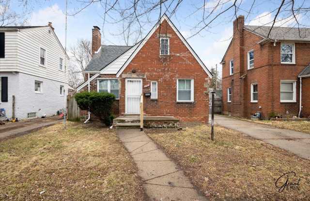 $1300 3 bedroom bungalow photos photos