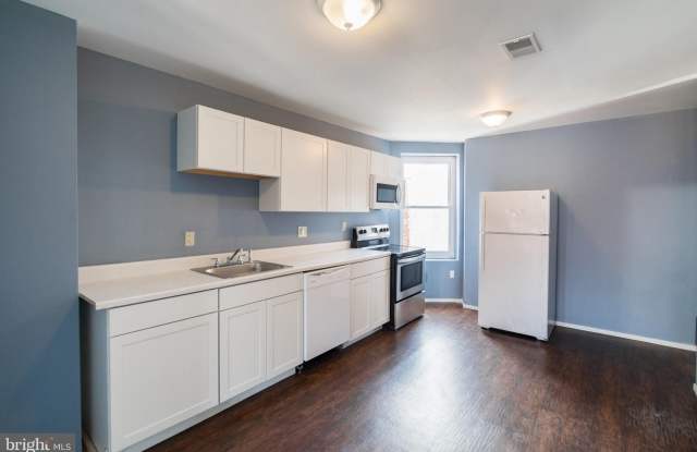 1833 S 22ND Street unit: 2 photos photos