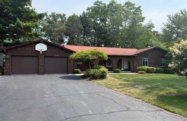 5050 Winewood Lane photos photos
