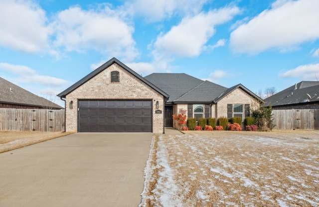 Stylish 3-Bedroom, 2-Bathroom Home for Rent! photos photos