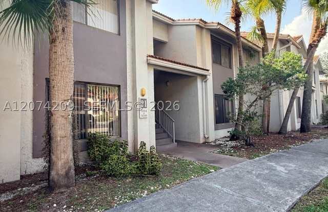 3228 Coral Lake Dr Gallery 2
